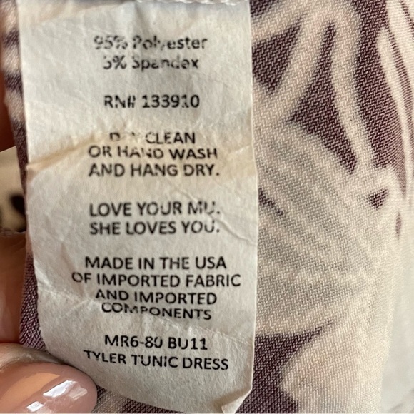 Show Me Your Mumu Tyler Tunic Dress, Burgundy Bloom Spandy, Size S - Picture 8 of 8